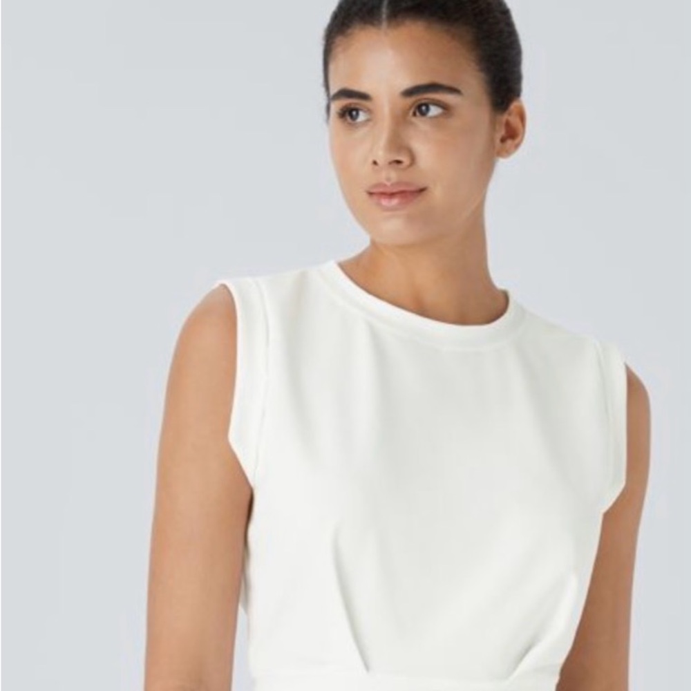HALARA White Crop Top